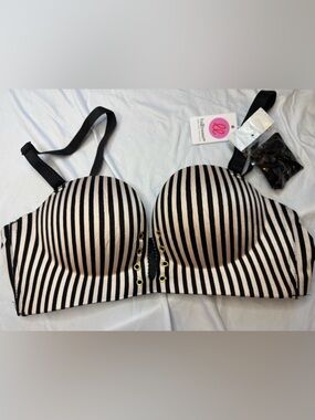 Striped Black and Blush Pink Extreme Pushup Witeless Bra
